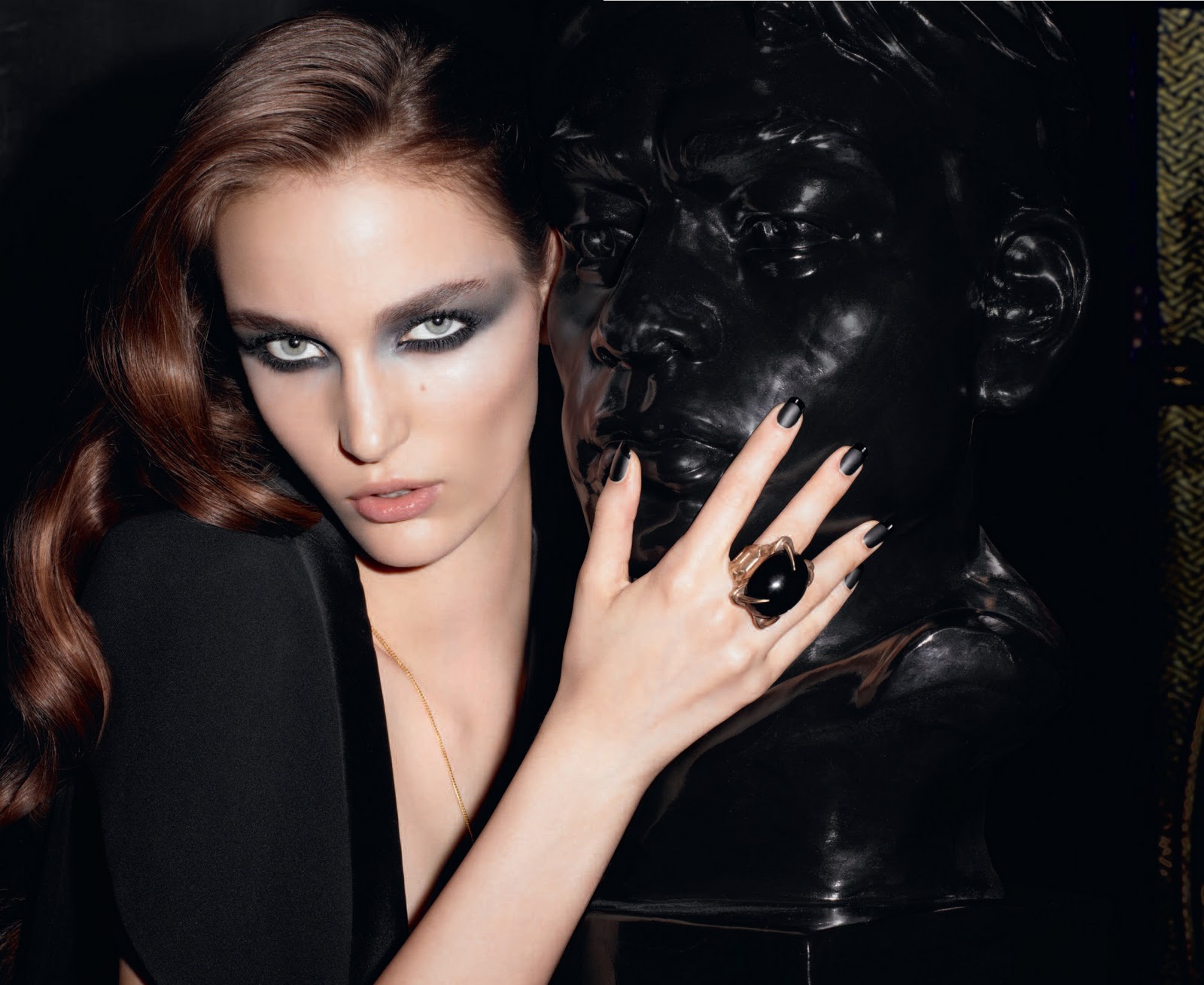 Yves Saint Laurent Holiday Look 2011 Limited Edition collection Preview.
