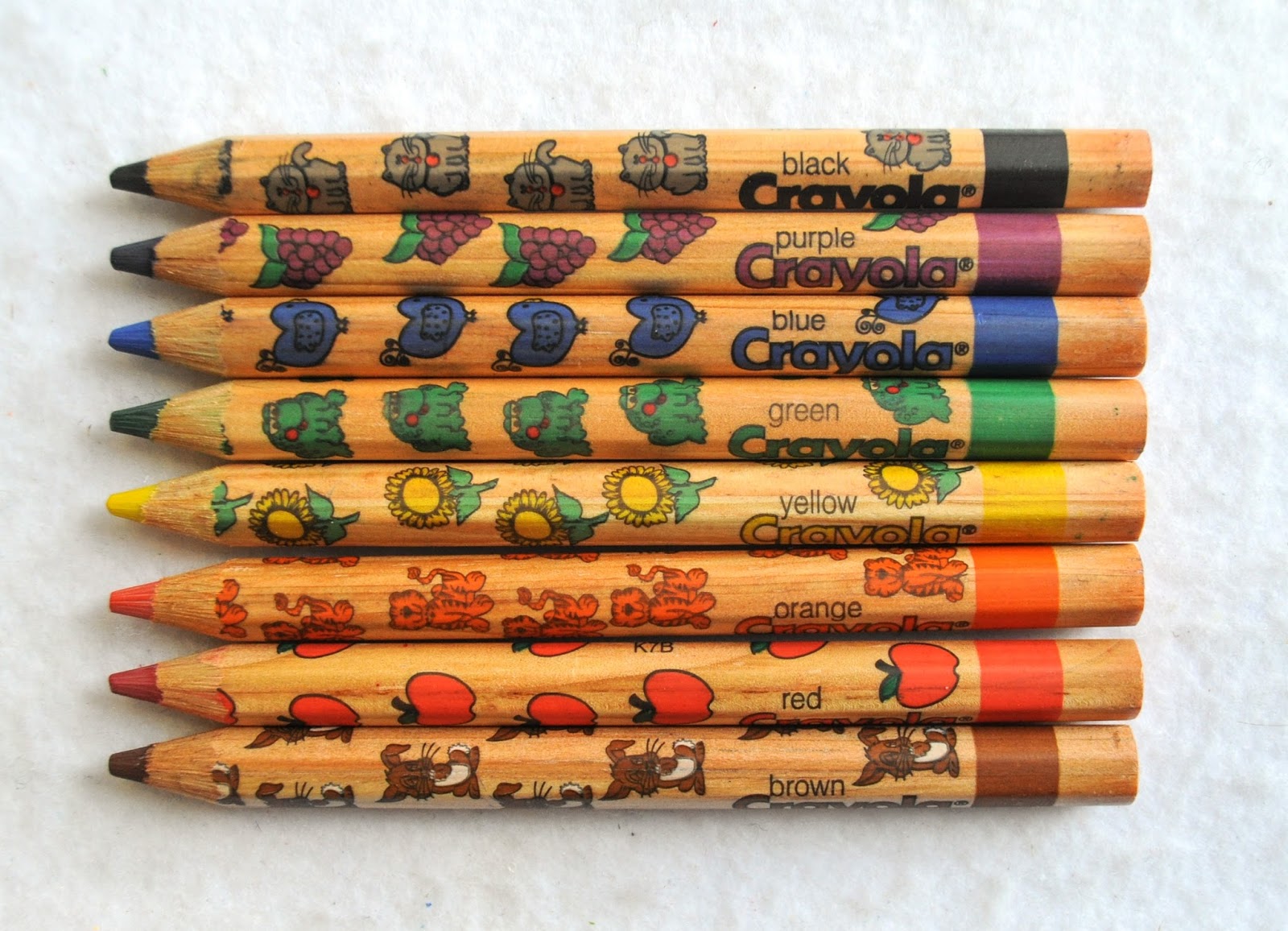 8 Count Crayola Write Start Colored Pencils What's Inside the Box