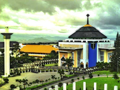 7 Masjid Kampus Terbesar Di Indonesia