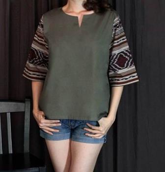 Contoh Model Atasan Batik Kombinasi Polos Terbaru