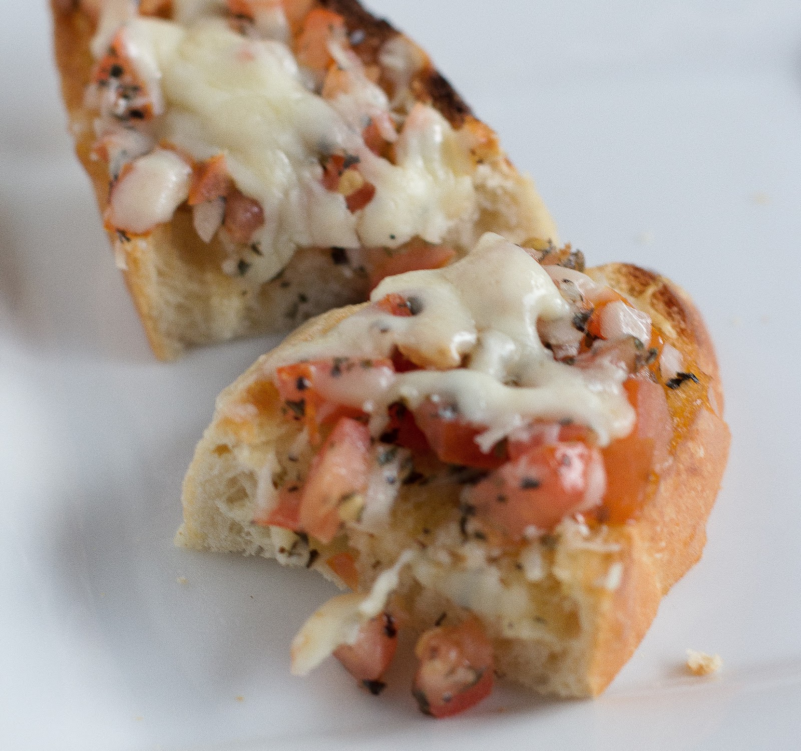 food.music.life. Cheesy Tomato Bruschetta