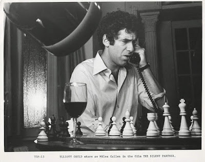 The Silent Partner 1978 Elliott Gould Image 3