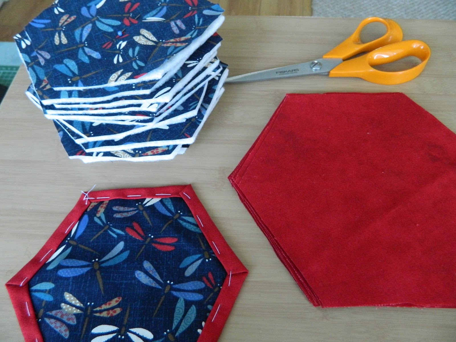 Strawberry Patches Hexagon Bag Tutorial