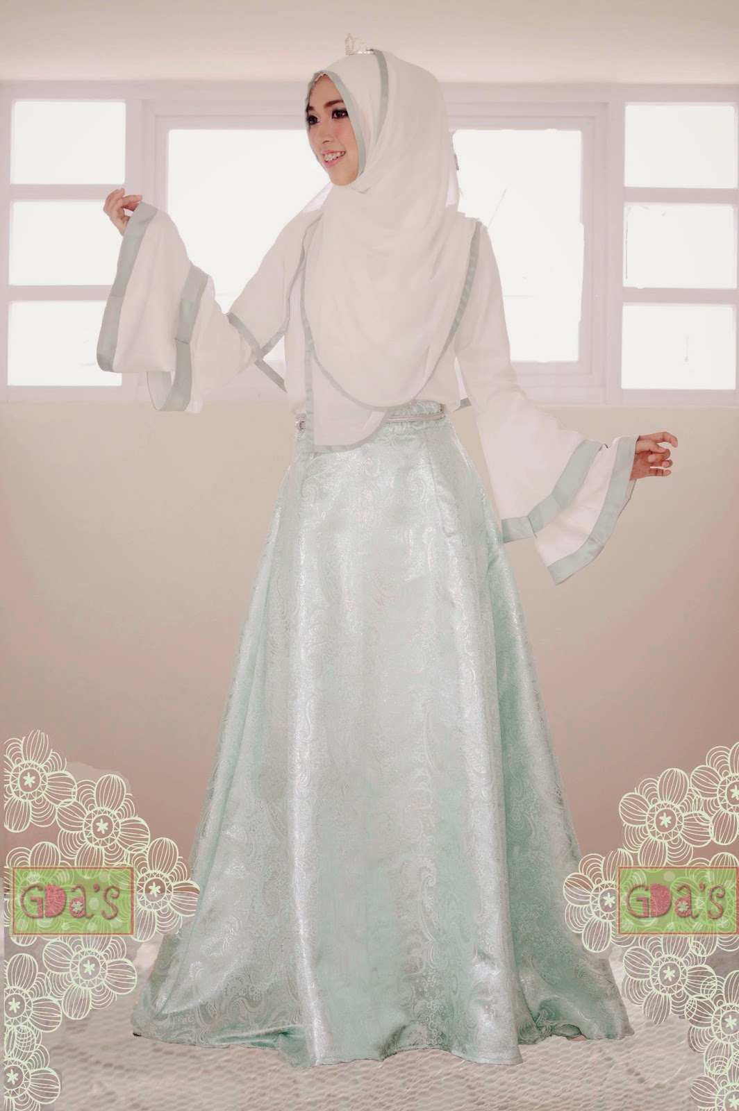 Ghefira jadi model