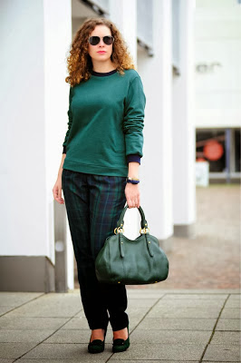 http://seaofteal.blogspot.de/2013/12/green-with-envy.html