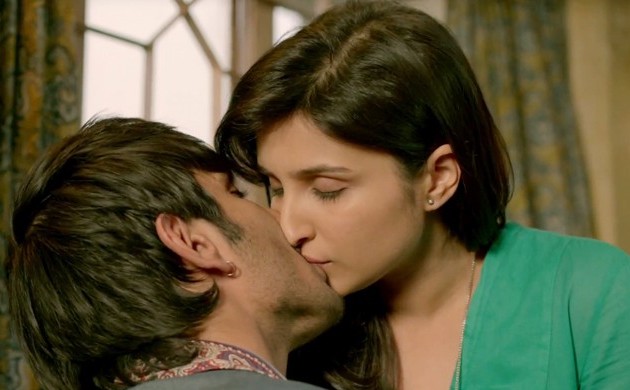Hot Wallpapers World Parineeti Chopra Hot Lip Lock Kissing Scene With Sushant Singh Rajput In
