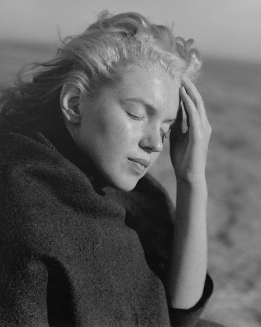 Fotos "algo olvidadas" Marilyn Monroe Marilyn-Monroe-1946-19