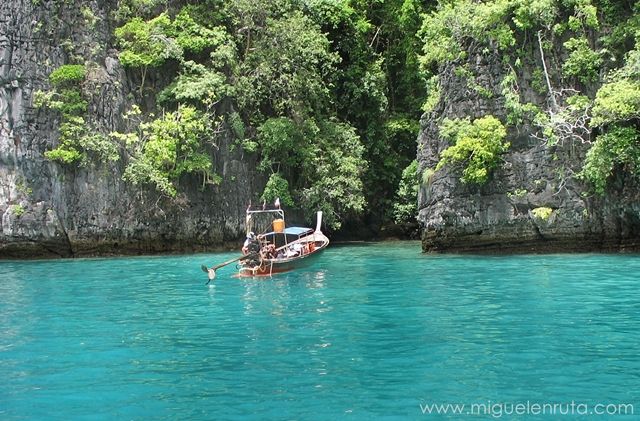 Barcos-laguna-Tailandia