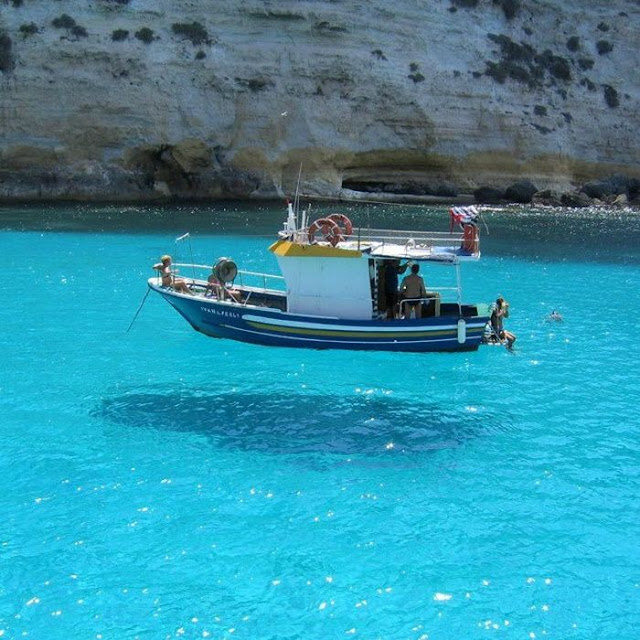 Πλοία, πλεούμενα, βάρκες, κότερα κλπ  boats-ships