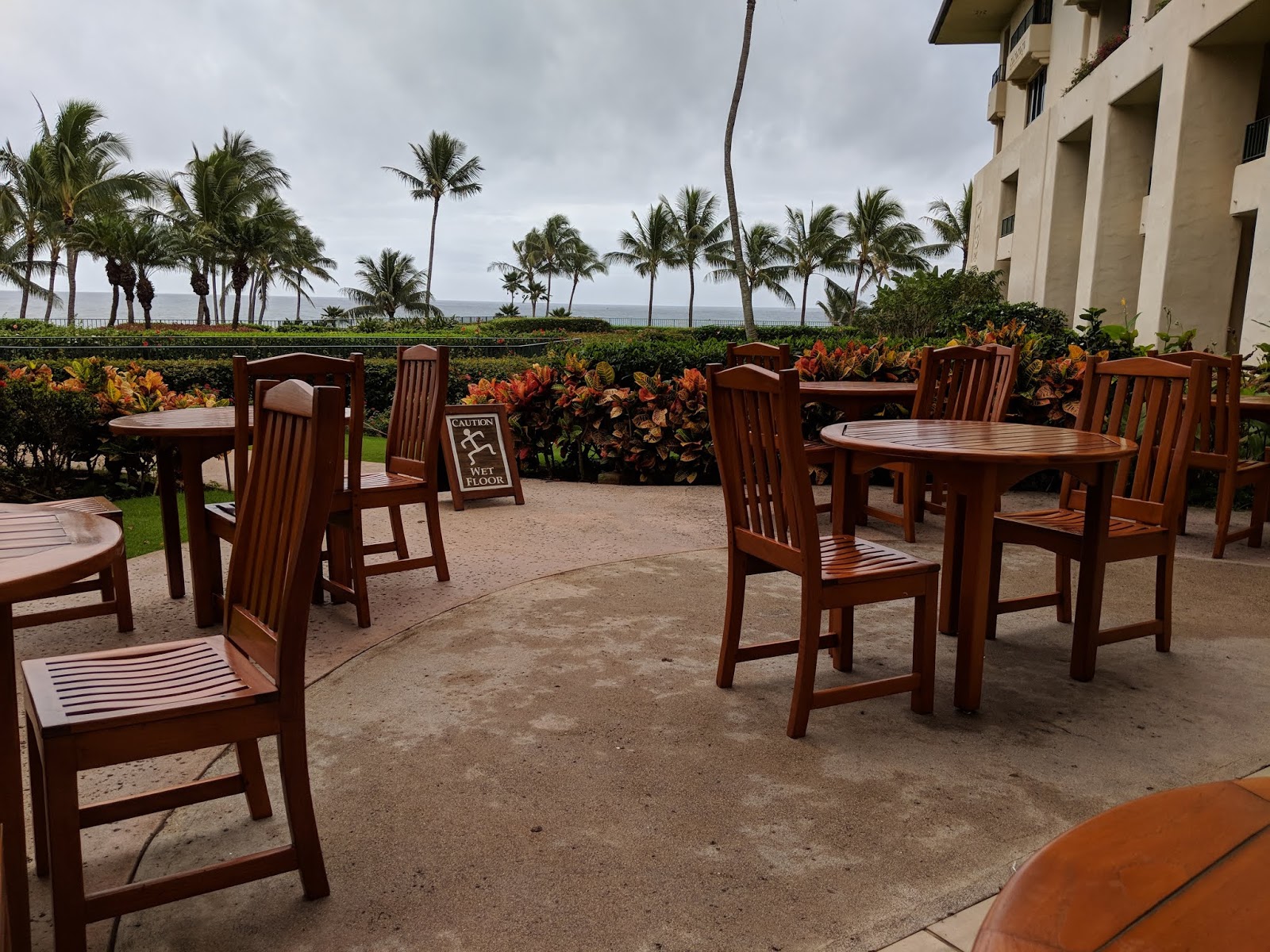 The Grandest Club Lounge in all of Kauai