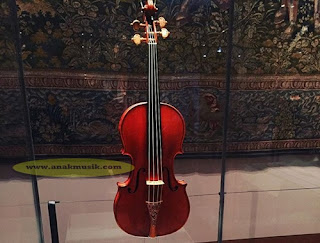 Daftar Harga Biola (Violin Terbaru 2016) Daftar Harga Biola (Violin Terbaru 2016)
