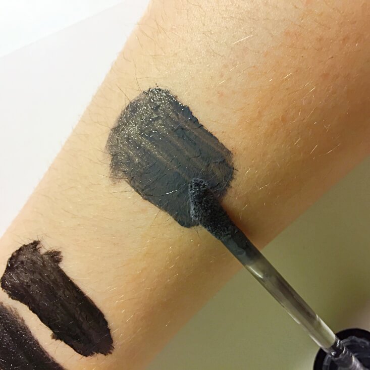 wet n wild megalast Liquid Catsuit Matte Lipstick Loose Change swatch wet n wild megalast Liquid Catsuit Matte Lipstick Loose Change swatch