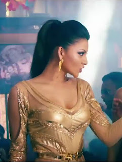 Urvashi Rautela In Daddy Mummy Song From Bhaag Johnny (23)