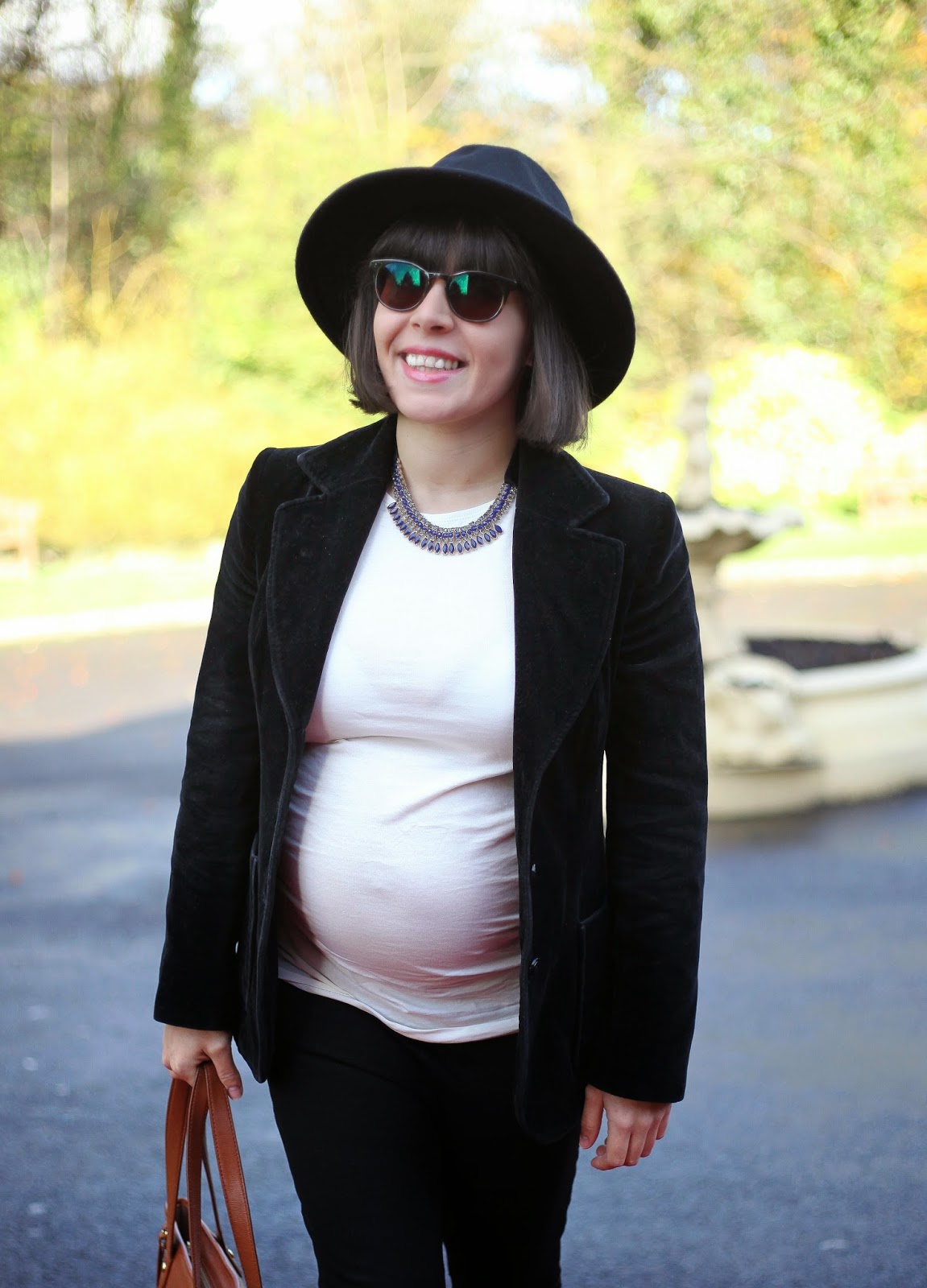 chic maternity style