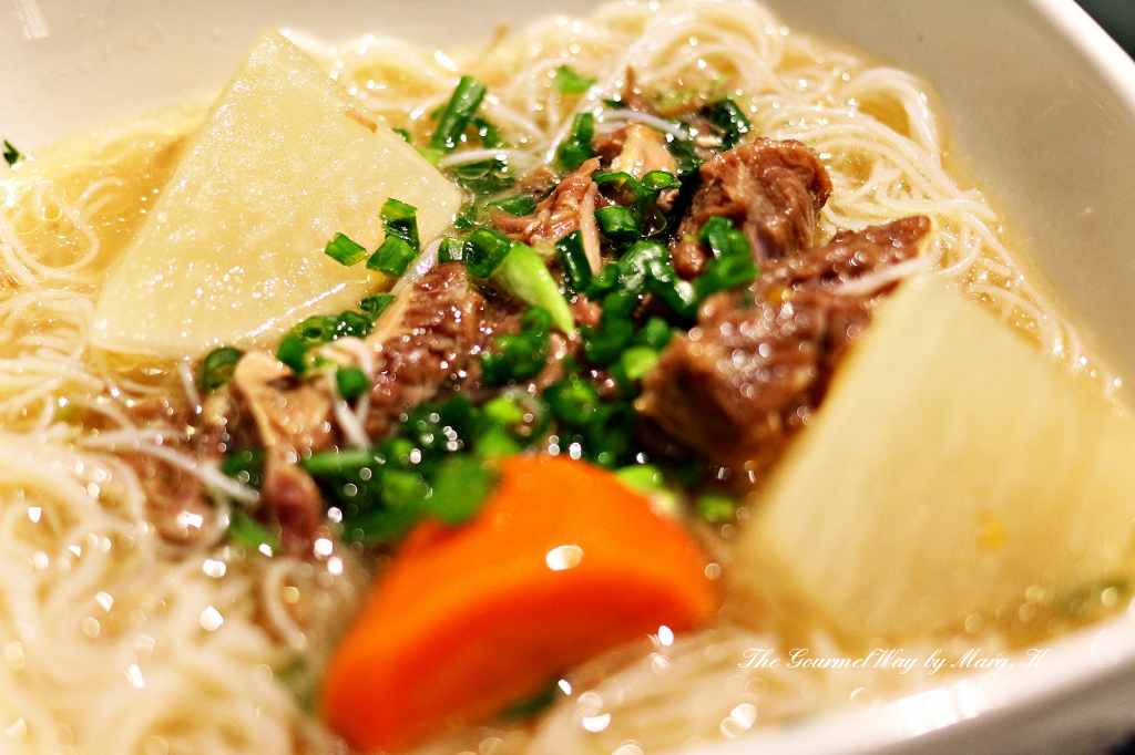 Beef Brisket in Clear Broth . 清湯牛腩