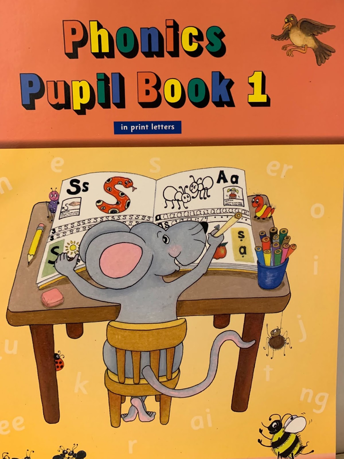 Review Jolly Phonics Pupil book 1
