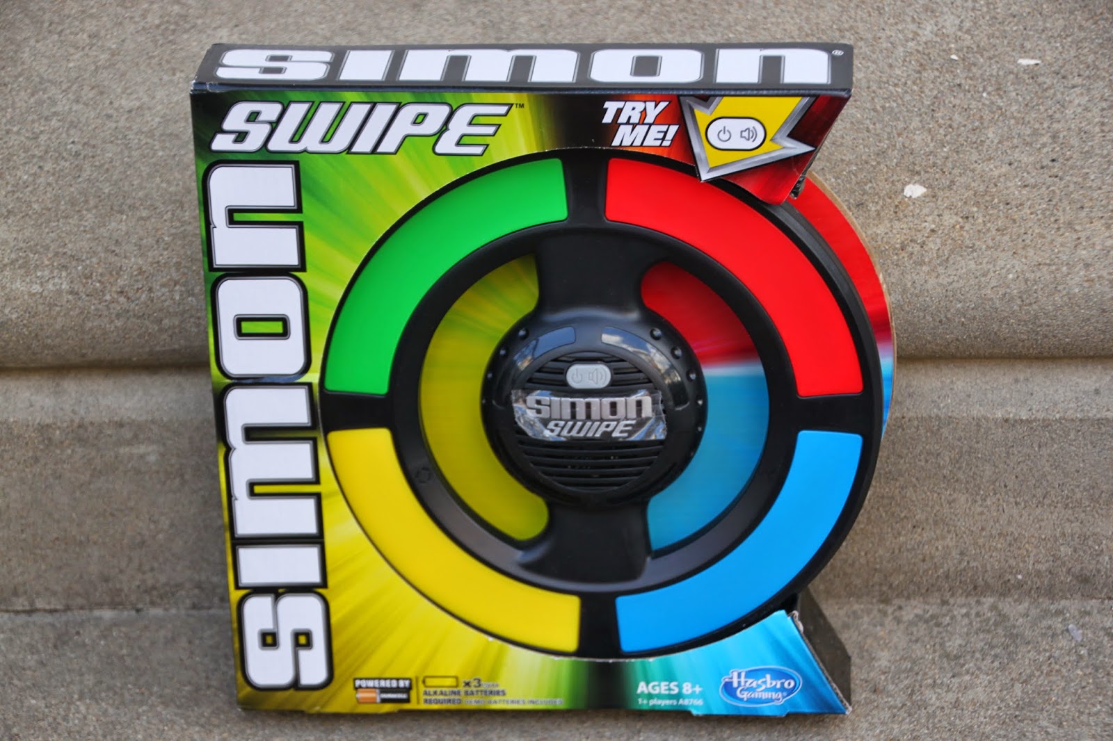 simon swipe toy