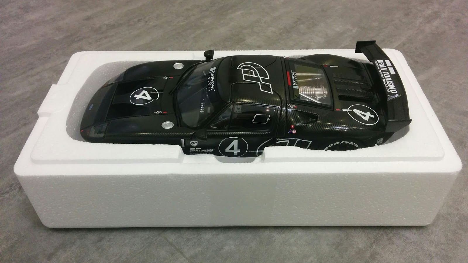 AUTOART FORD GT Gran Turismo 4 UNBOXING! 