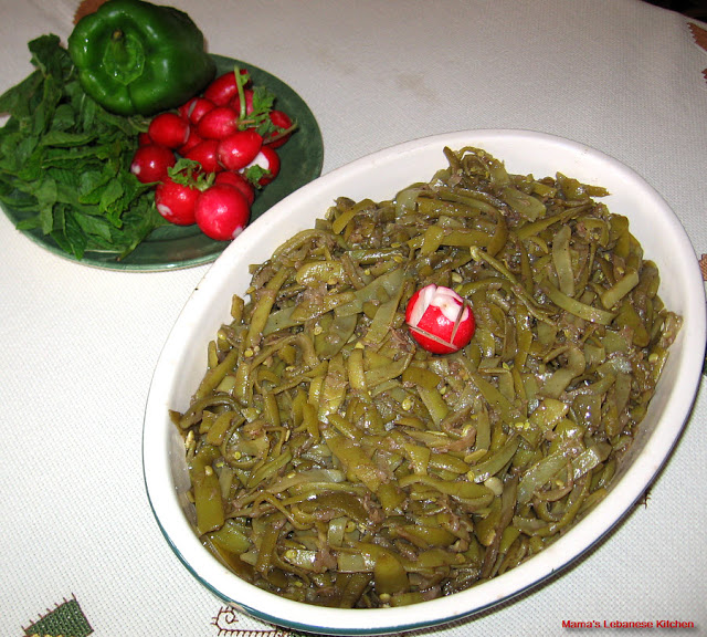 Green Beans and Olive Oil Saute – Loubieh Bi Zait Green Beans and Olive Oil Saute – Loubieh Bi Zait