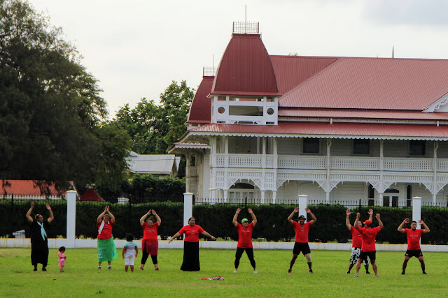 2016090467nukualofa.JPG