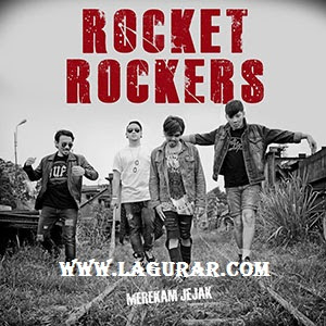 Download Foto Rocket Rockers Tiup Lilin Lagi http://www.lagurar.com/2017/11/download-lagu-rocket-rockers-full-album.html