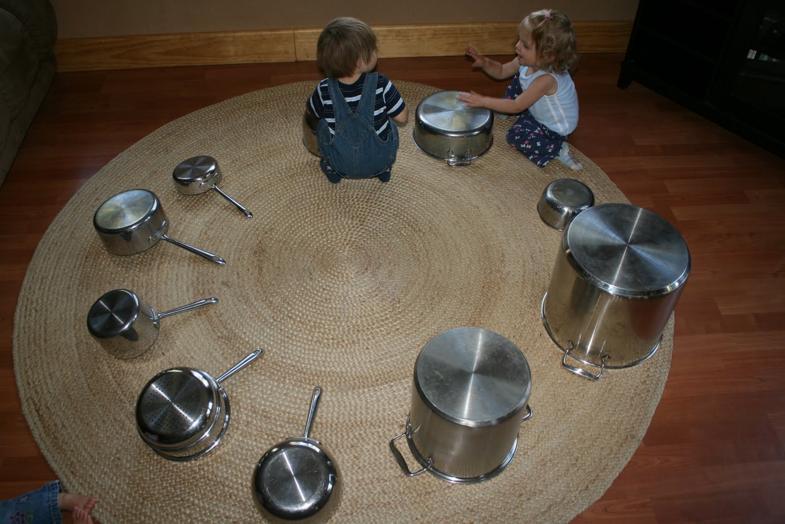 Little Sprouts Pots and Pans Drum Circle