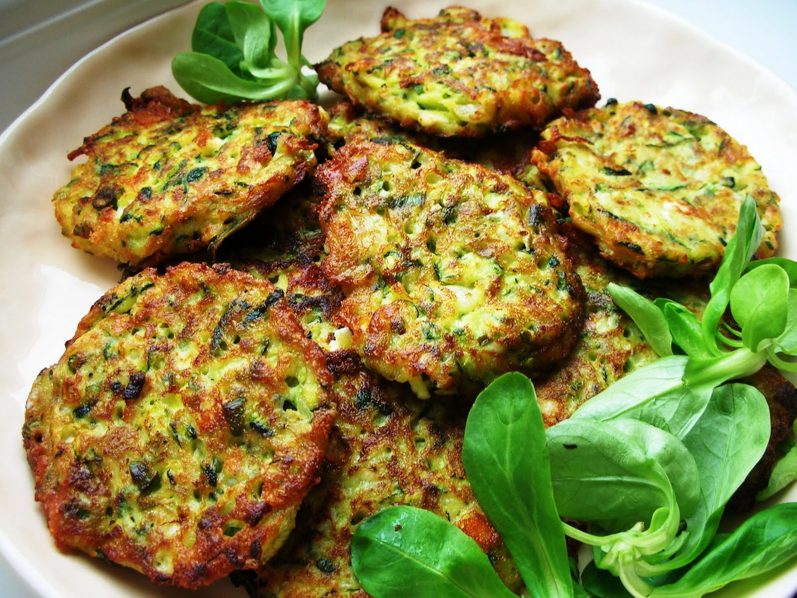 Zucchini (Courgette) Fritters with Feta and Dill - Kabak Mucveri ...