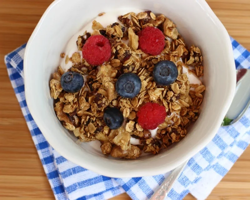 Maple Walnut Granola:  Delicious homemade granola could not be any easier or healthier!  #glutenfree #breakfast #granola