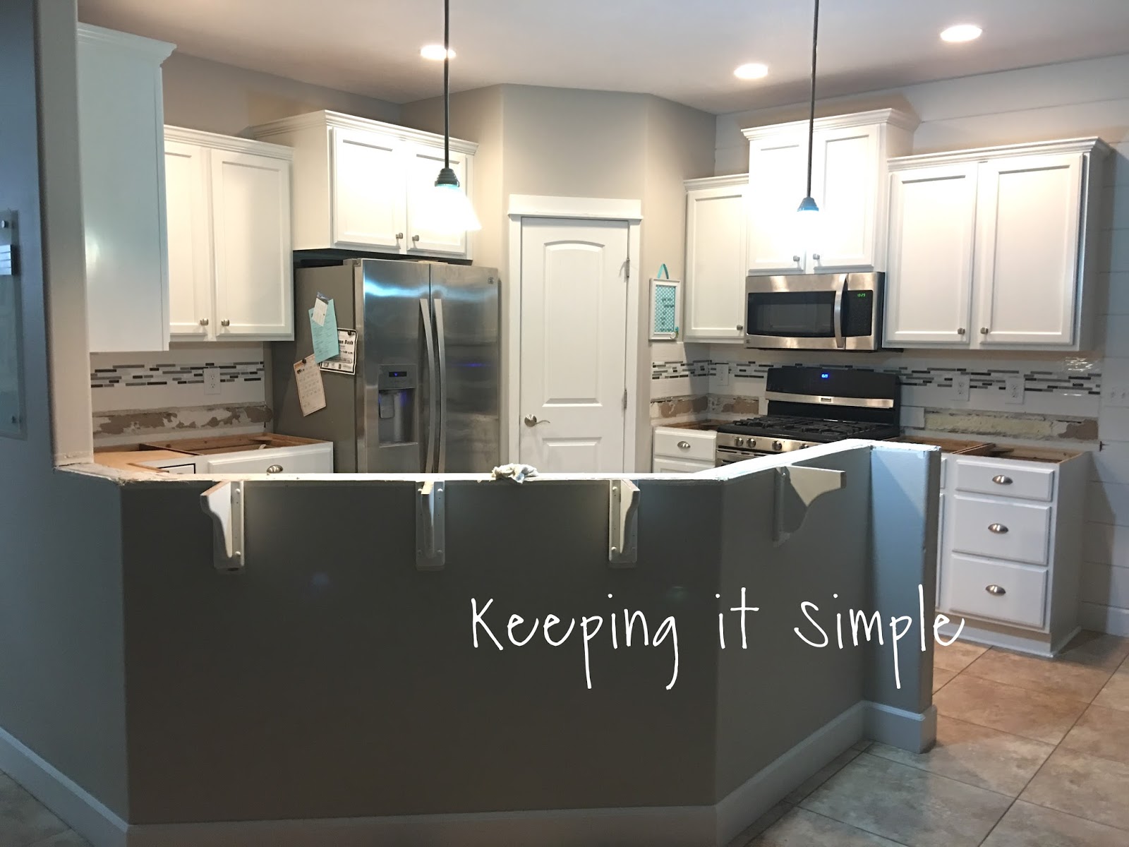 Tips On How to Replace Countertops In Your Kitchen {Iced White Quartz