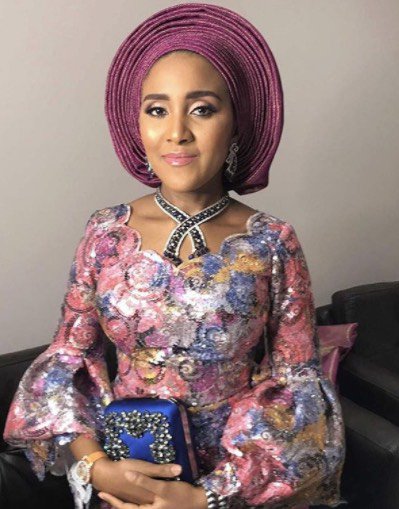 komole lace styles