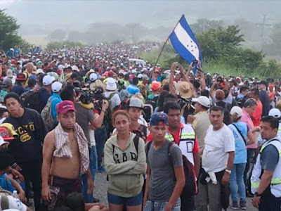 Llega caravana de migrantes a Oaxaca