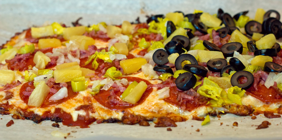 Cauliflower crust pizza All That Meat and No Potatoes