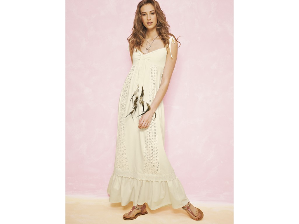 ... of style.Here are few petite maxi dresses idea for upcoming season