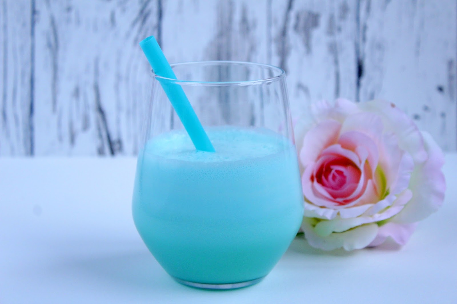 Rezepte mit Herz: Blue Cocos ♡ alkoholfreier Cocktail