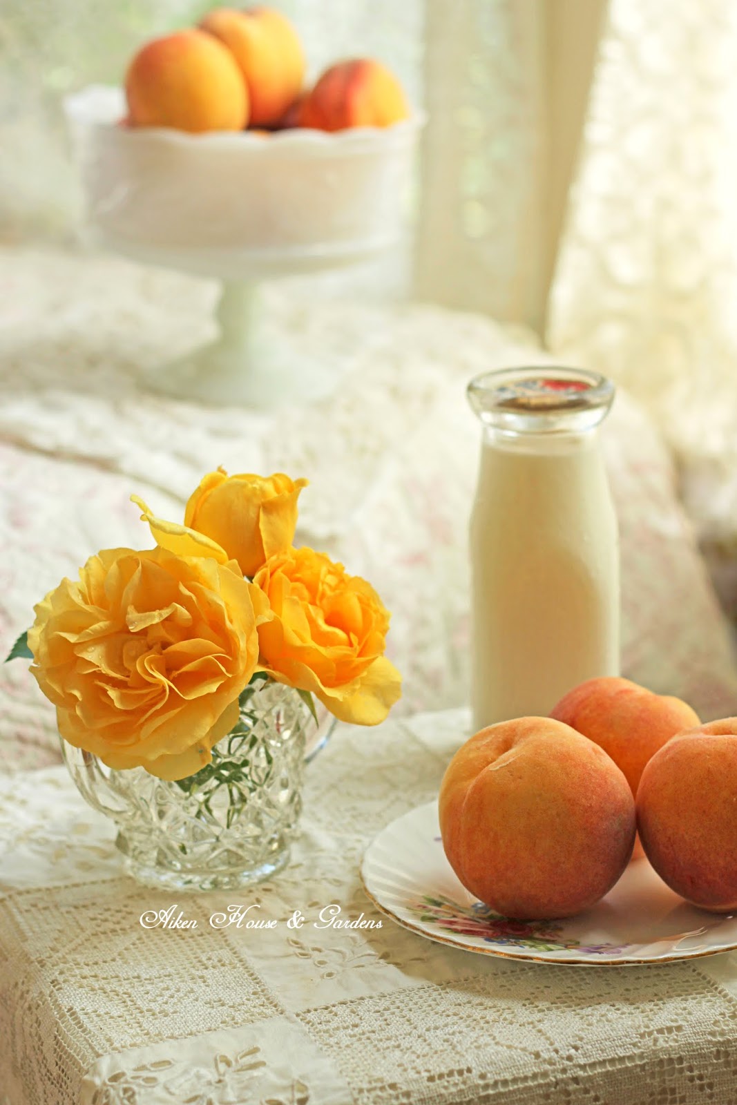 Aiken House & Gardens Peach & Cream Tea