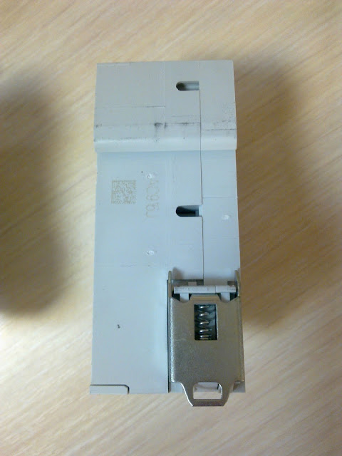 Дифференциальный автоматический выключатель Hager AC916J