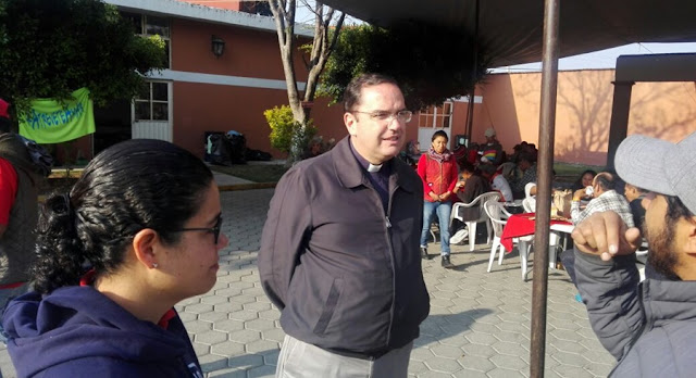 Parroquias de Puebla alojan a migrantes de Centroamérica