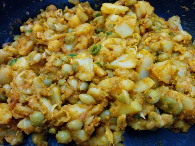 Recipe of Gujarati Ghughra | How to Make Ghughra - VegRecipeWorld