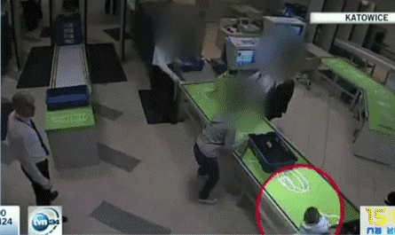 13 Bukti Heroik Ini Memang Tidak Berlebihan Jika Kita Sebut Ayah Adalah Pahlawan