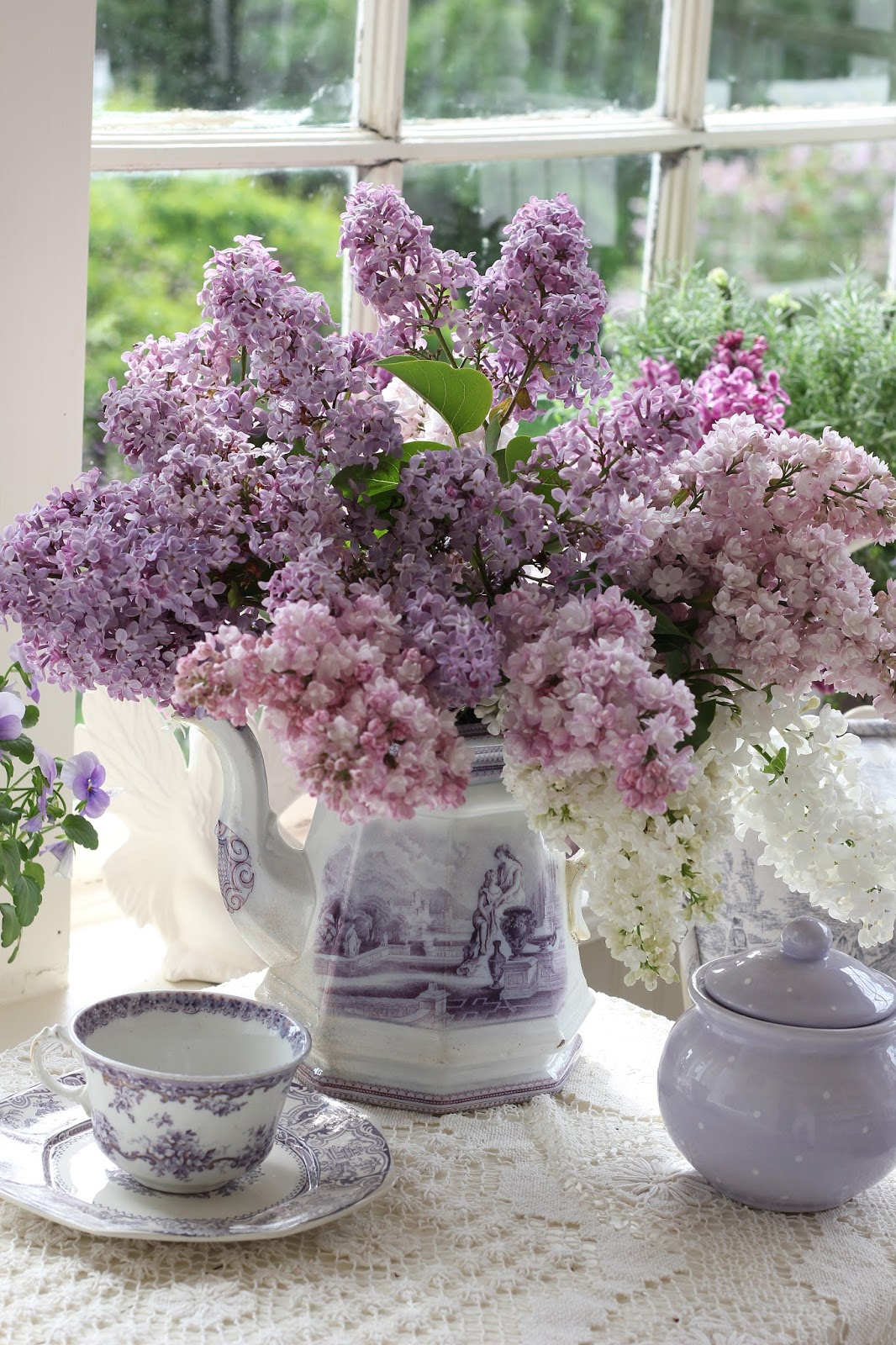 Aiken House & Gardens Lilacs , Transferware & Teapots