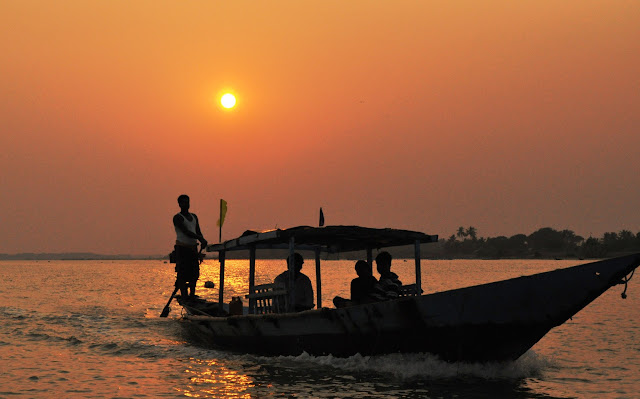 Baoting in Chilka Lake Orissa