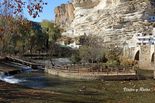 la isleta del río Júcar en Alcalá del Júcar