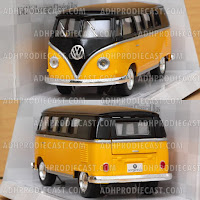 Miniatur Mobil VW Bus 1962 Kombi Black Top