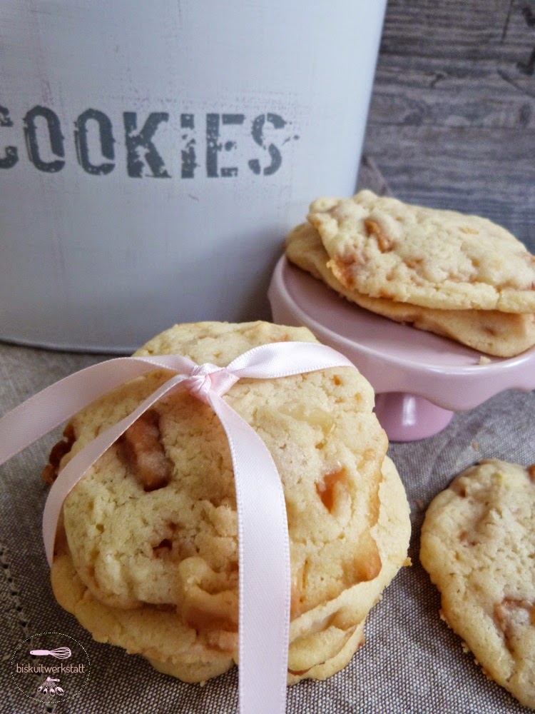 Macadamia-Karamell-Cookies - Biskuitwerkstatt