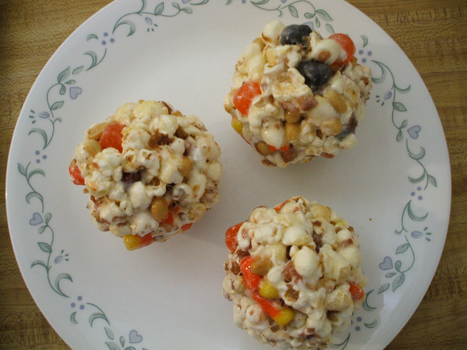 Lisa Loves Holidays Mrs. Livingwood's Chewy Popcorn Balls