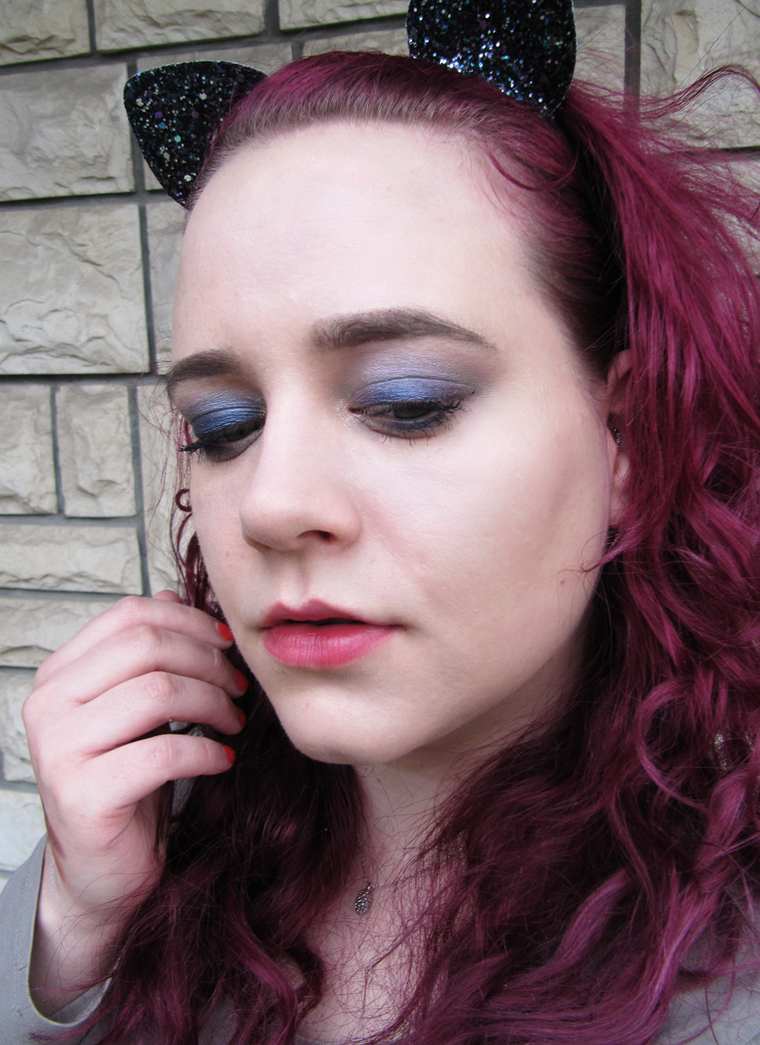 NYOL Blue Sparkle Makeup