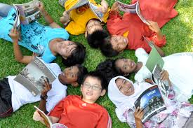 A week in village ; Program Kontrribusi Generasi Untuk Masyarakat Madani