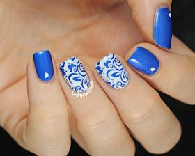 Copycat Claws: Blue & White Porcelain Nail Stamping & Mentality Brute