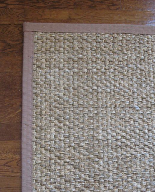 An Urban Cottage Cutting a (Seagrass) Rug