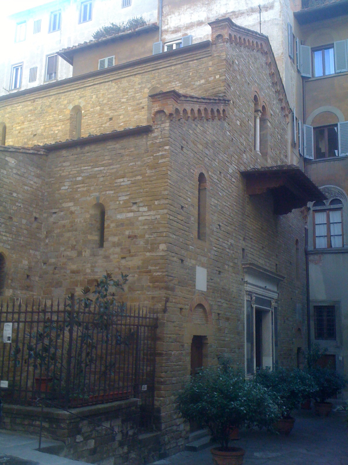 artemisiarestauro Piazza del Limbo